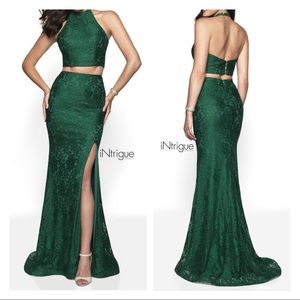 Intrigue By Blush Two-Piece Formal Dress,NWT